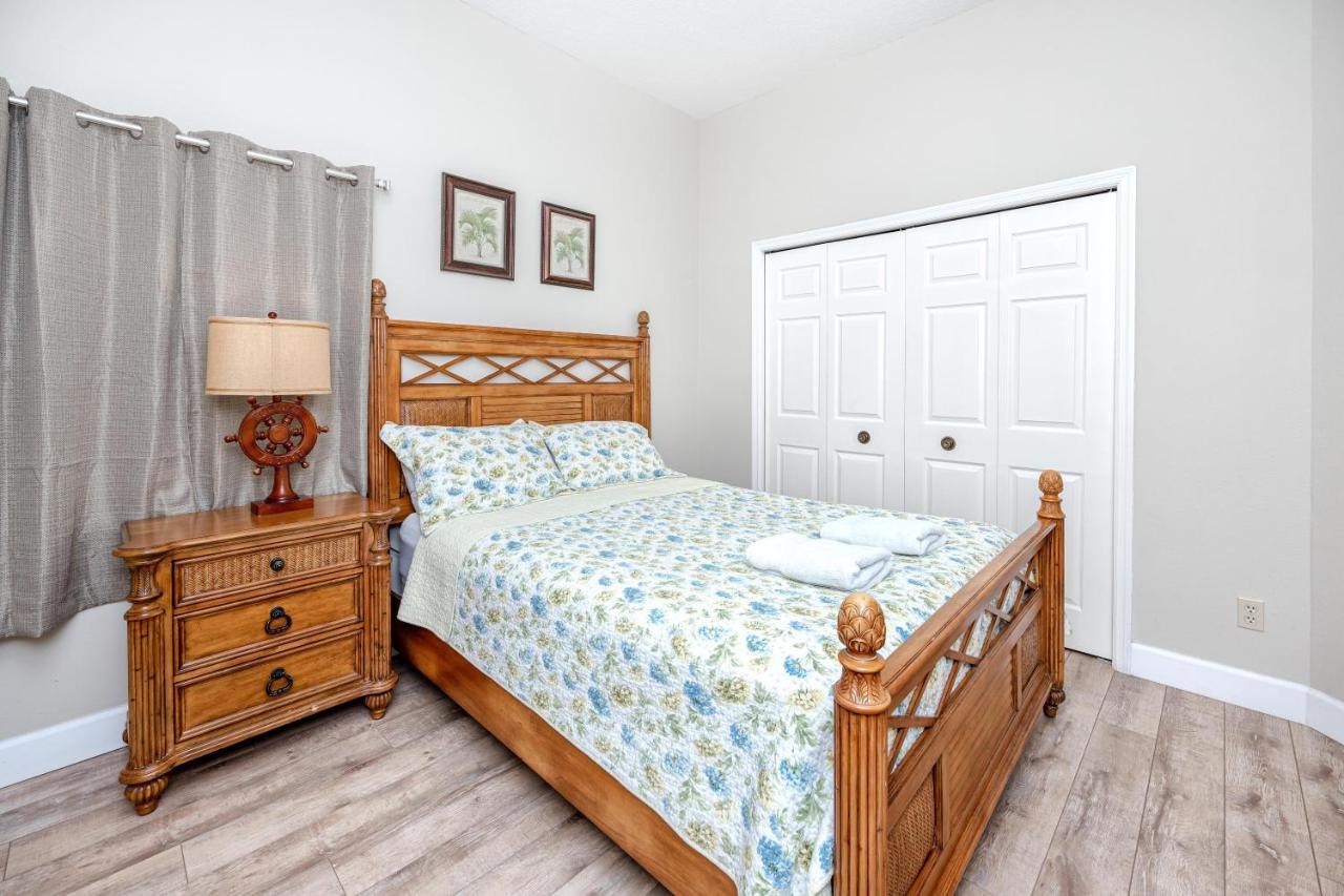 Palm Harbor Paradise - Lovely Home With Pool & Hot Tub Kültér fotó
