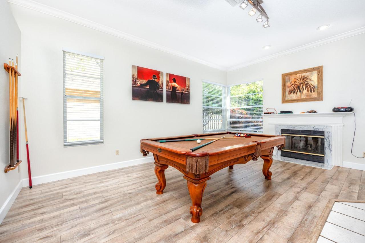Palm Harbor Paradise - Lovely Home With Pool & Hot Tub Kültér fotó